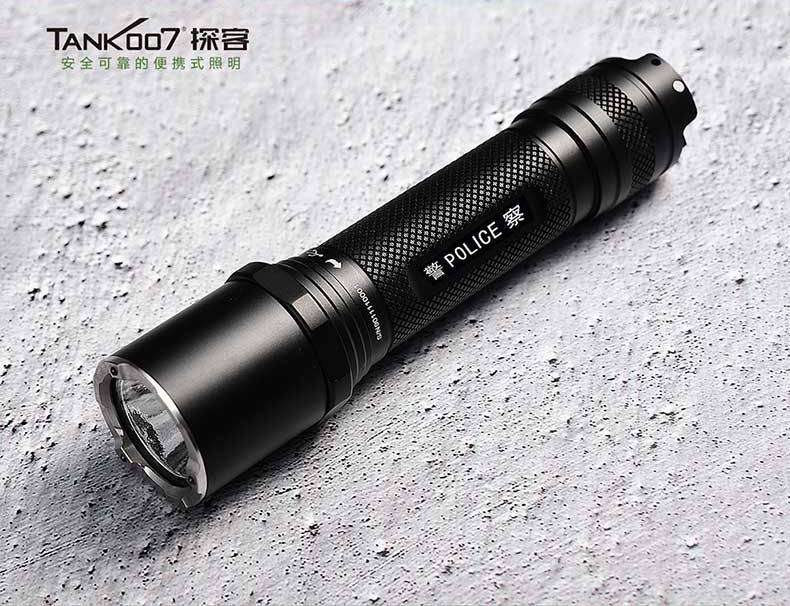 TANK007充電手電筒PC11B TANK007充電手電筒PC11B